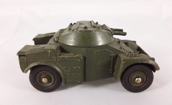 Panhard AML 60 - Dinky Toys - 814