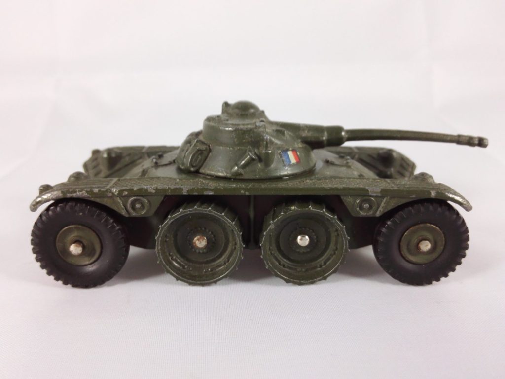Panhard E.B.R. - Dinky Toys - 80A