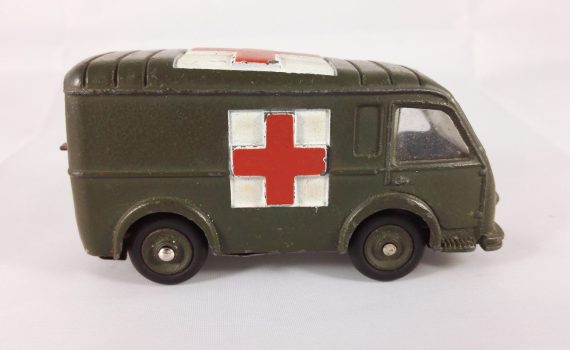 Renault Goélette R2087 Ambulance Militaire - Dinky Toys - 80F