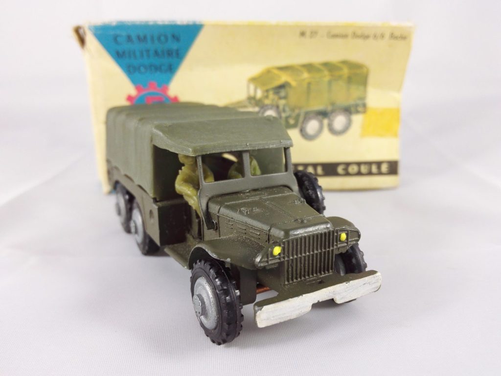 Dodge T223 6x6 Bâché - France Jouets - M27