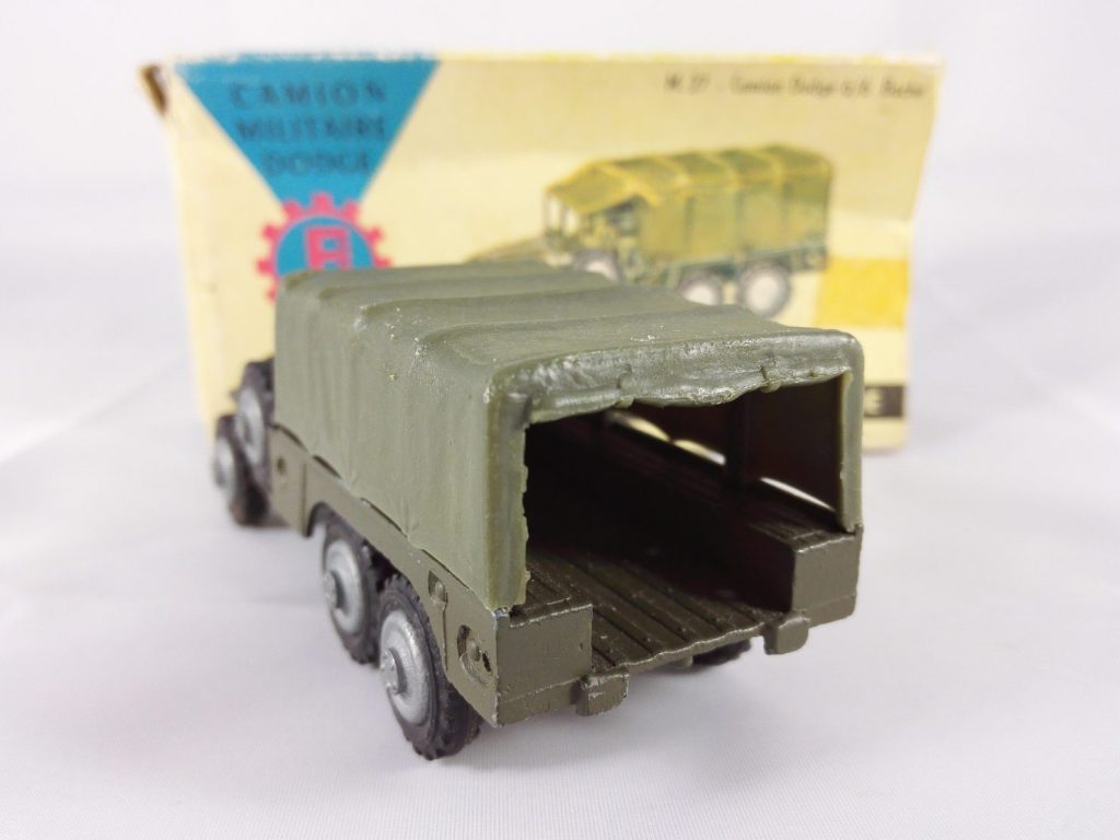 Dodge T223 6x6 Bâché - France Jouets - M27