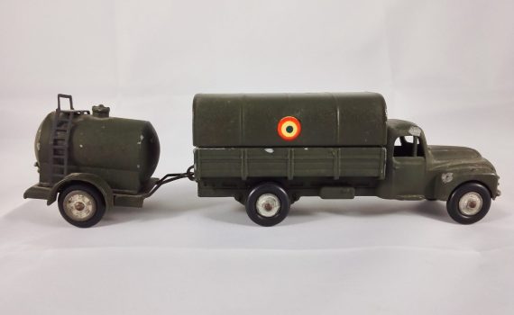 Citroën P55 et Citerne - JRD - 155