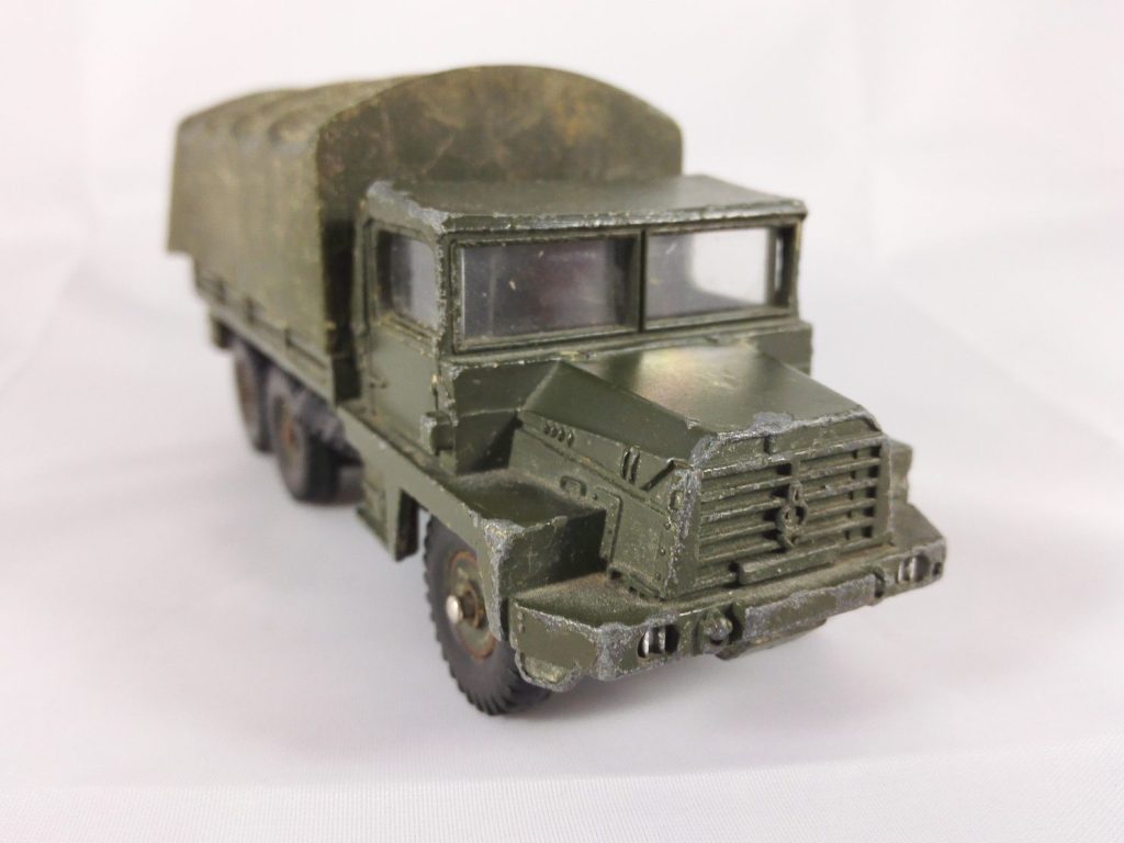 Berliet Gazelle Bâché - Dinky Toys - 824