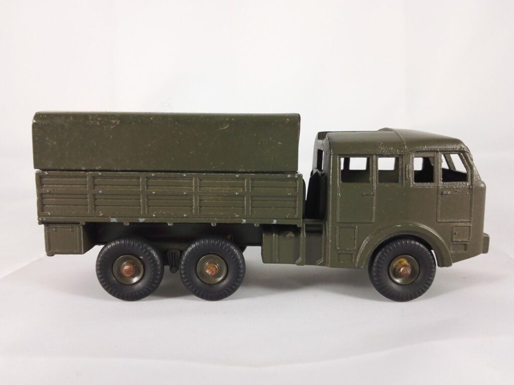 Berliet T6 Bâché - Dinky Toys - 818