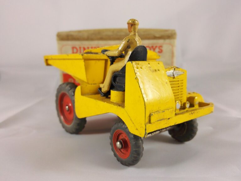 Muir-Mill Dumper - Dinky Toys - 562