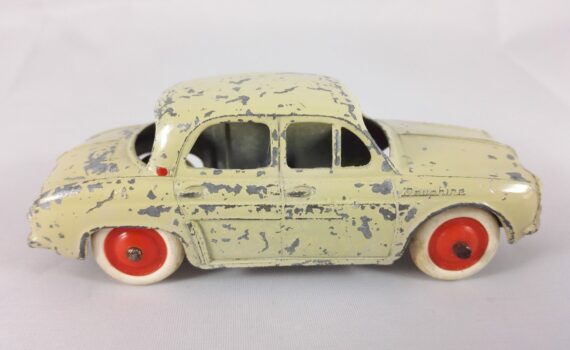 Renault Dauphine - CIJ - 3/56