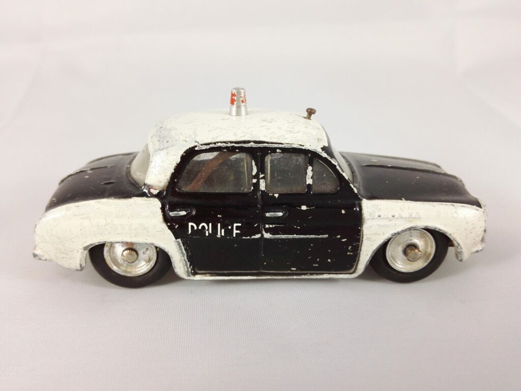 Renault Dauphine Pie - CIJ - 3/57