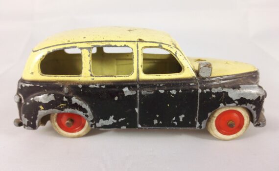 Renault Prairie Taxi - CIJ - 3/45