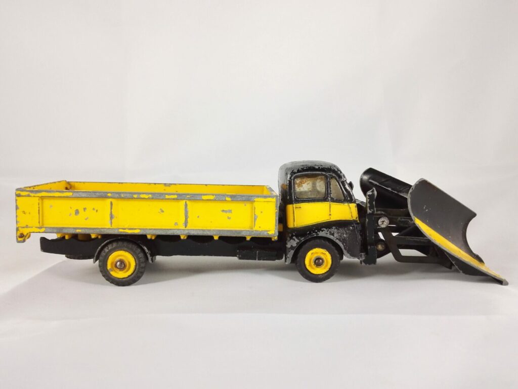 Guy Warrior Snow Plough - Dinky Toys - 958
