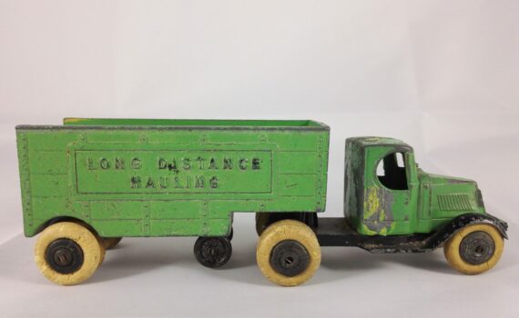 Mack AC Bulldog Long Distance Hauling - Tootsietoy - 803