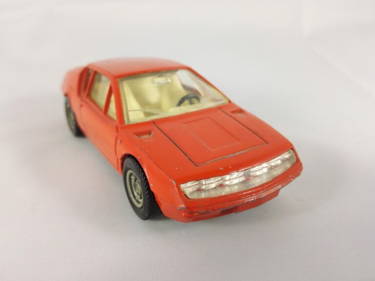 Alpine Renault A 310 - Dinky Toys - 1411