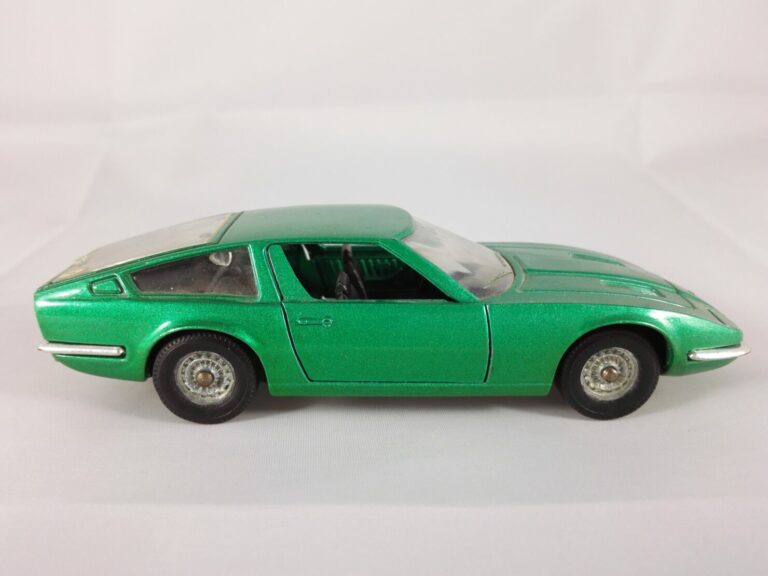 Maserati Indy - Solido - 185