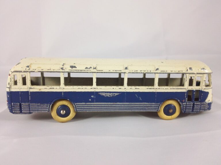 Chausson AP52 - Dinky Toys - 29F