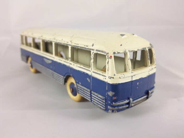 Chausson AP52 - Dinky Toys - 29F
