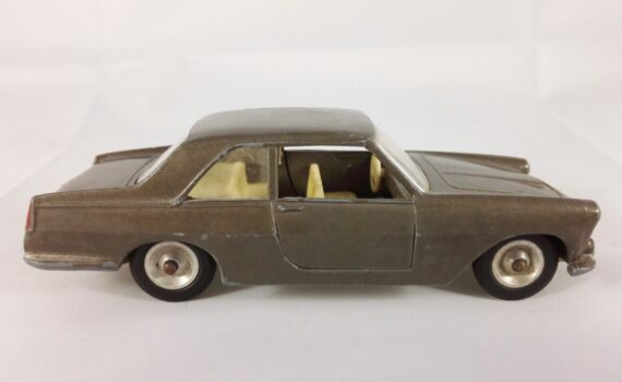 Lancia Flaminia - Solido - 121
