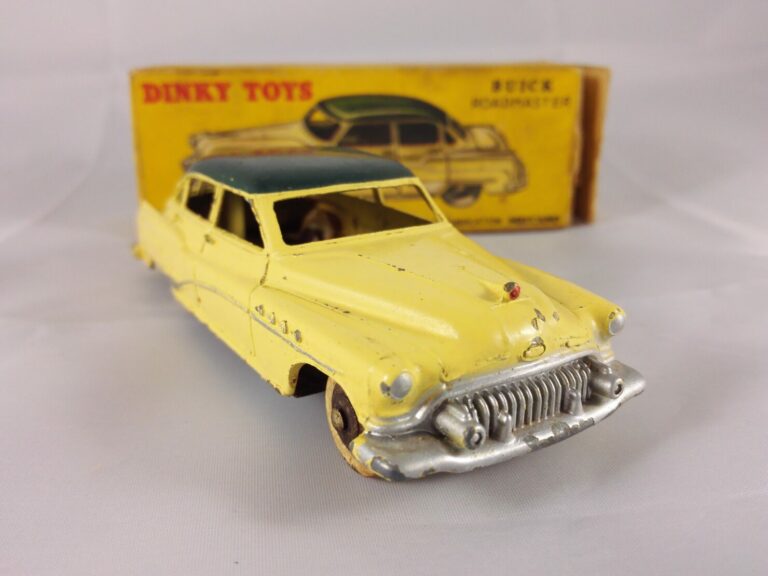 Buick Roadmaster - Dinky Toys - 24V