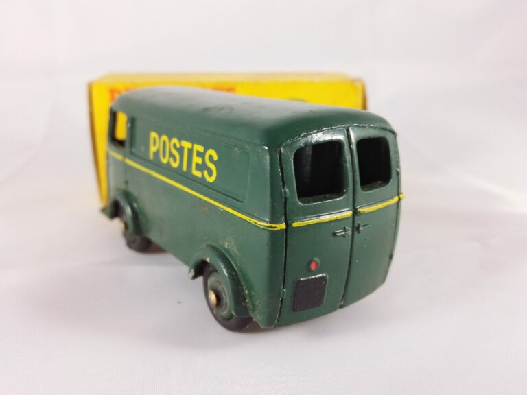 Peugeot D3A Postes - Dinky Toys - 25BV