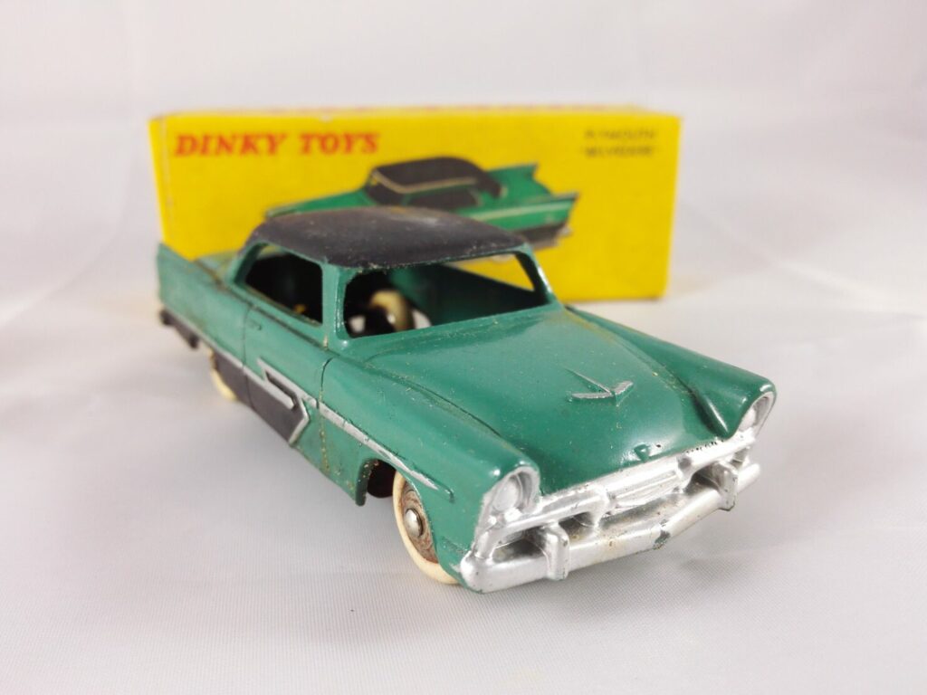 Plymouth Belvedere - Dinky Toys - 24D