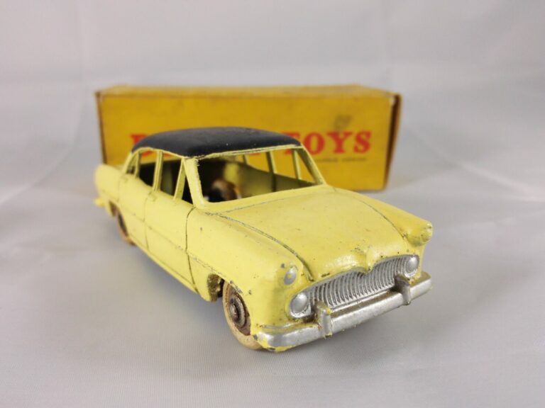 Simca Vedette Versailles - Dinky Toys - 24Z